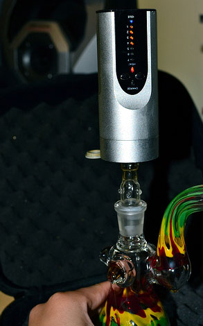Arizer-Solo-Bong-Adapter1